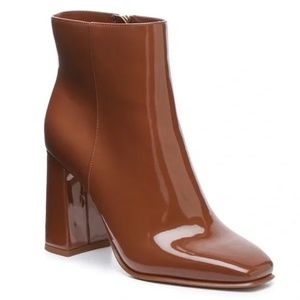 Cognac Jlo JOSEY bootie Size 9 Brand New